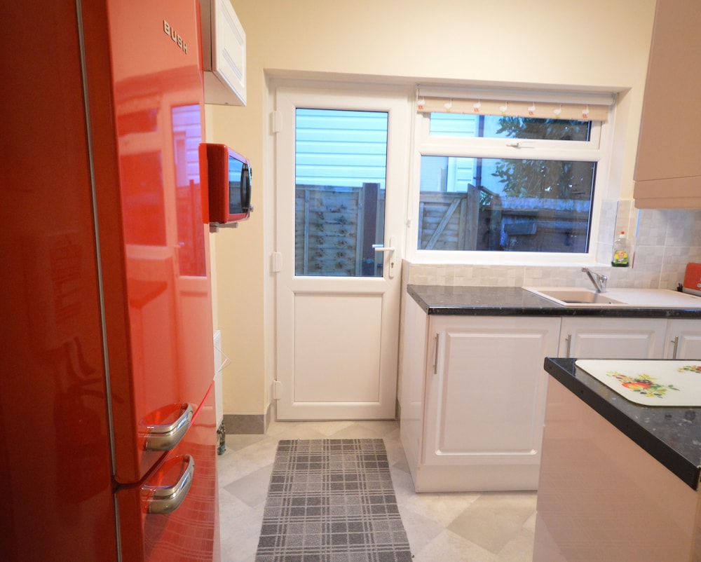 16 Florence Road view 3