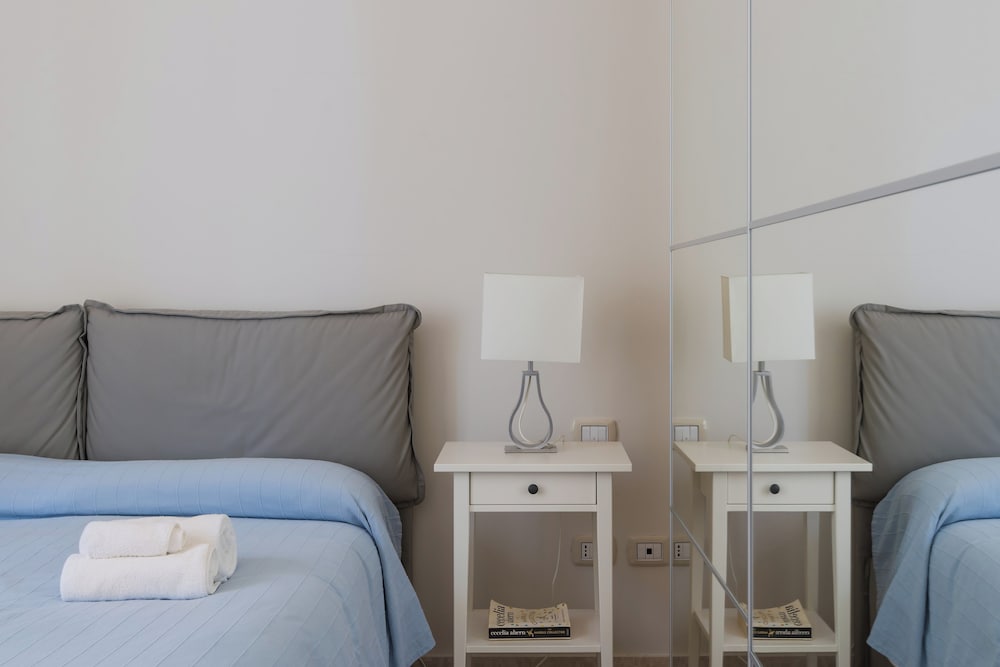 Darsena Apartments by Wonderful Italy