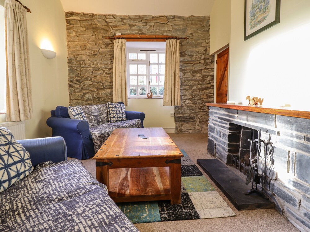 Farchynys Court Cottage