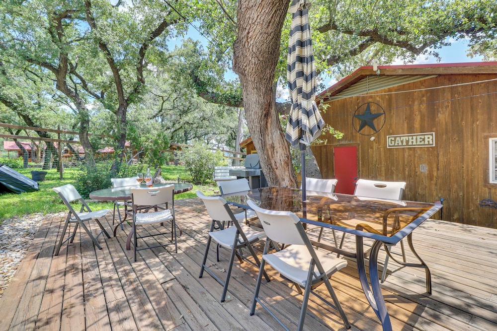 Waterfront Spicewood Home: Deck, Fire Pit Grill - Property Image 44