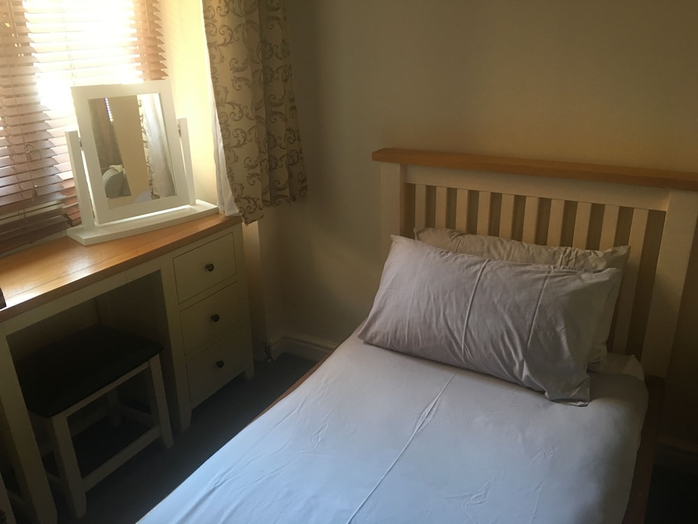 Bridge Farm Guesthouse view 5