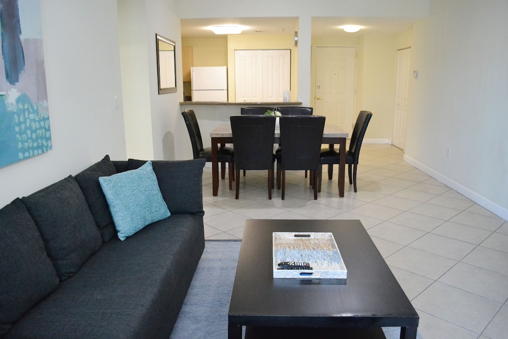 Coral Way by GWC