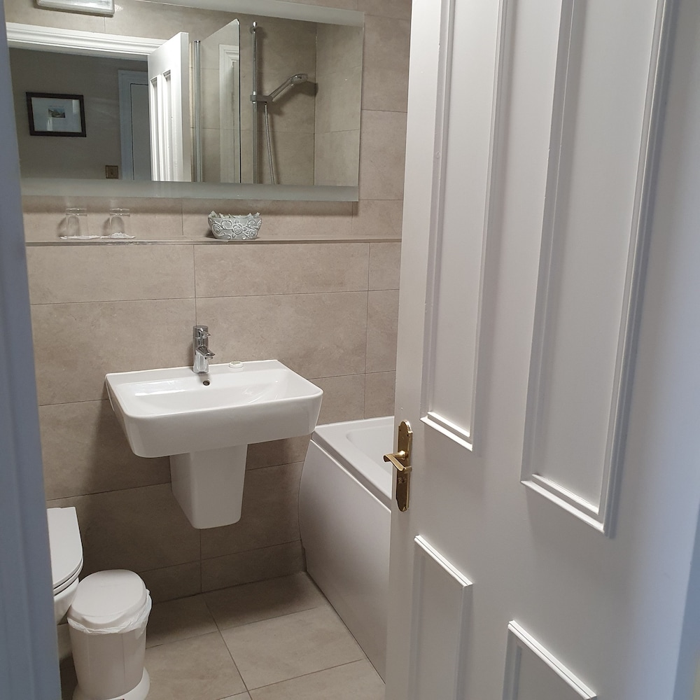 Oxford Vacations - St Margarets Hotel - Property Image 18