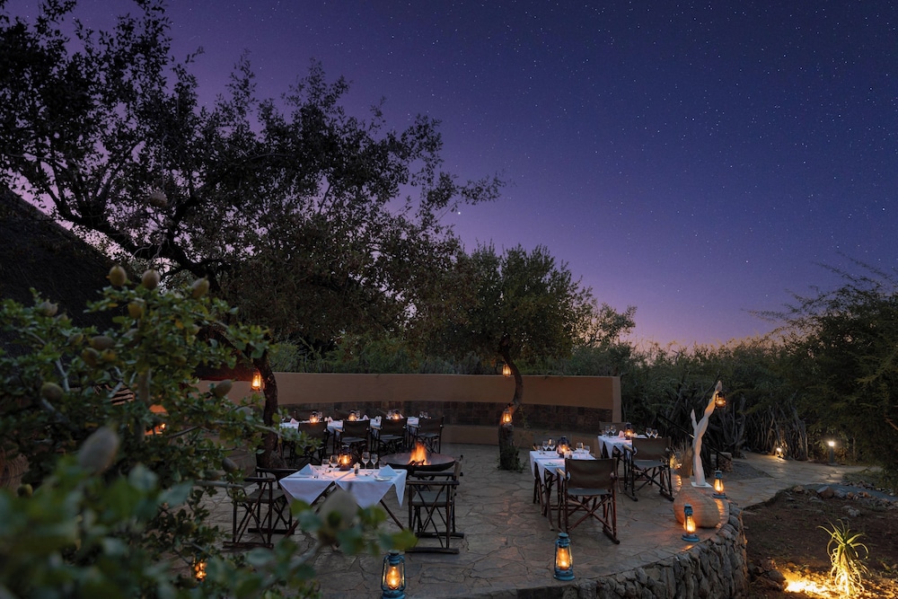 Rhulani Safari Lodge