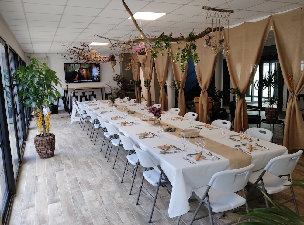 meeting & event spaces