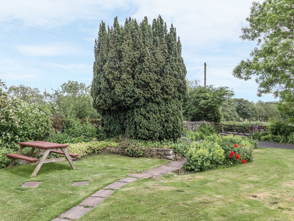 Old Hall Cottage