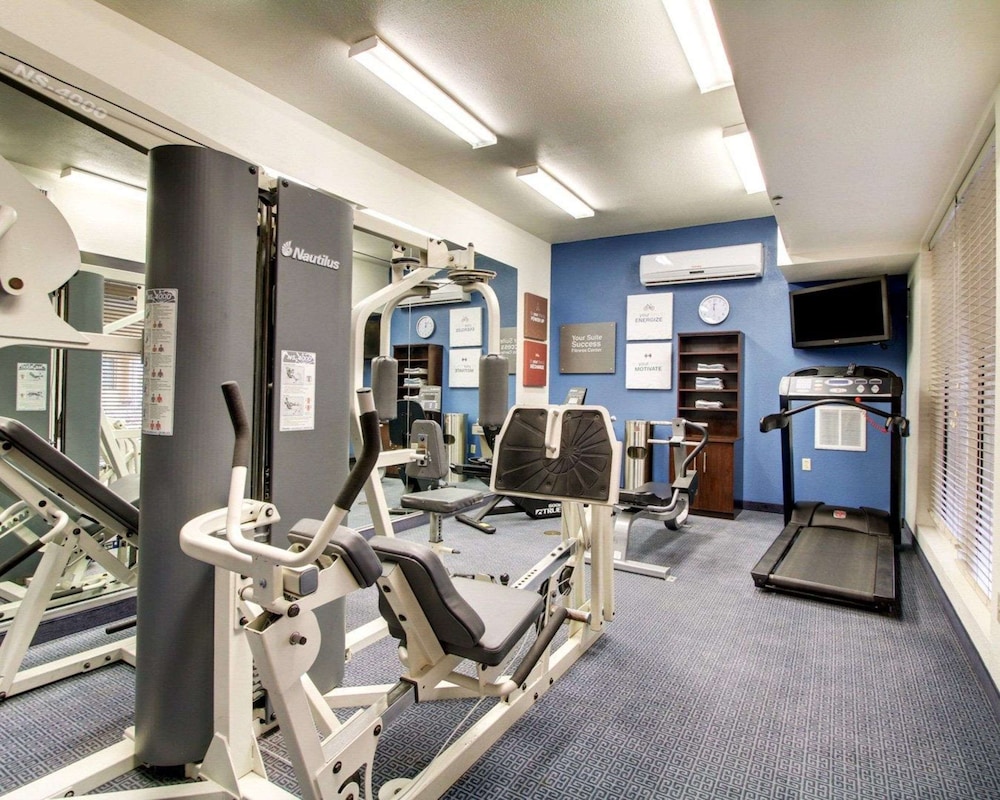 Clarion Suites - Property Image 2