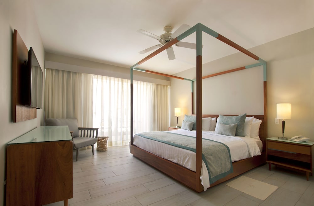 VH Atmosphere - Adults Only - Property Image 26