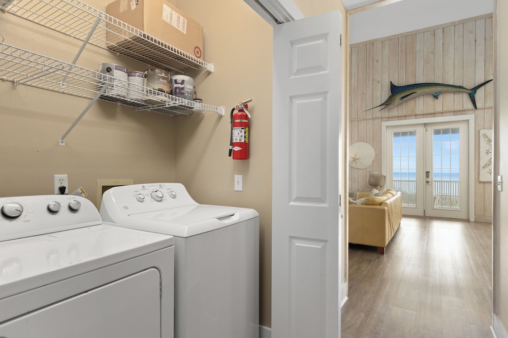 A Winterpast by the Sea - Gulf Front on 30A With Private Pool!
