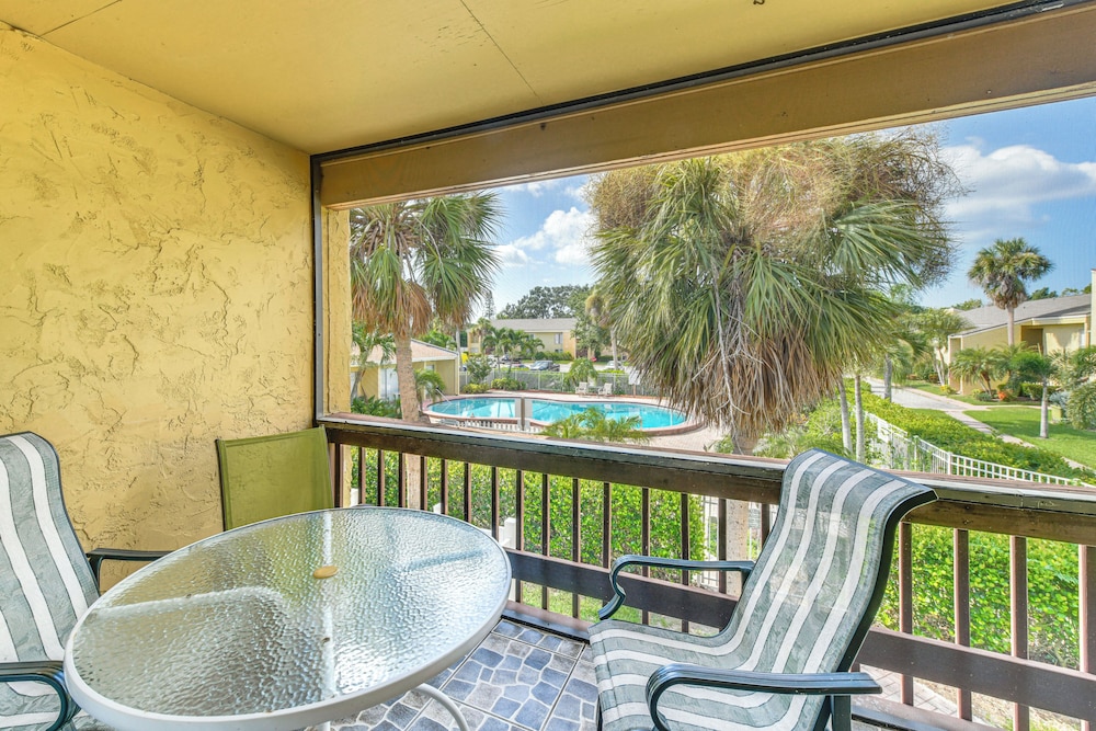 Explore Sarasota: Condo w/ Pool Access, Near Dtwn