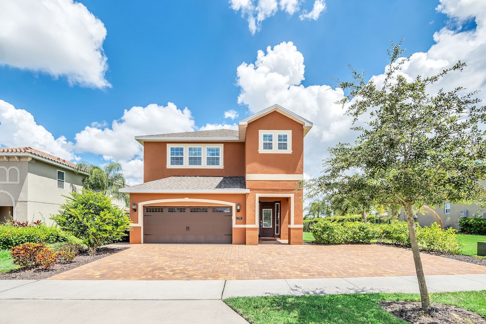 7703 Banyon Way - Image 1