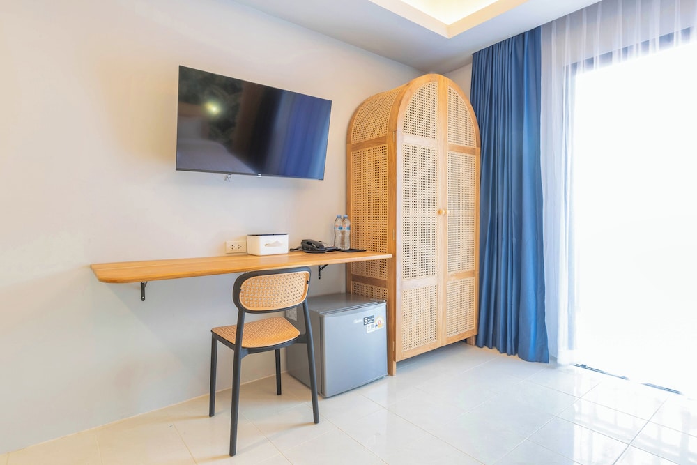 Mellow Poshtel - Kata Beach