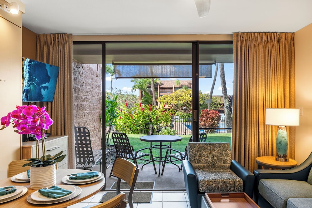 Kuleana Club - 306