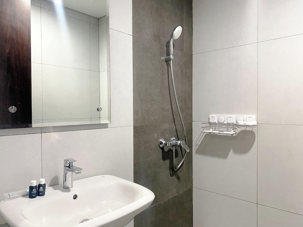 White Toned Studio At Lrt City Bekasi Apartment
