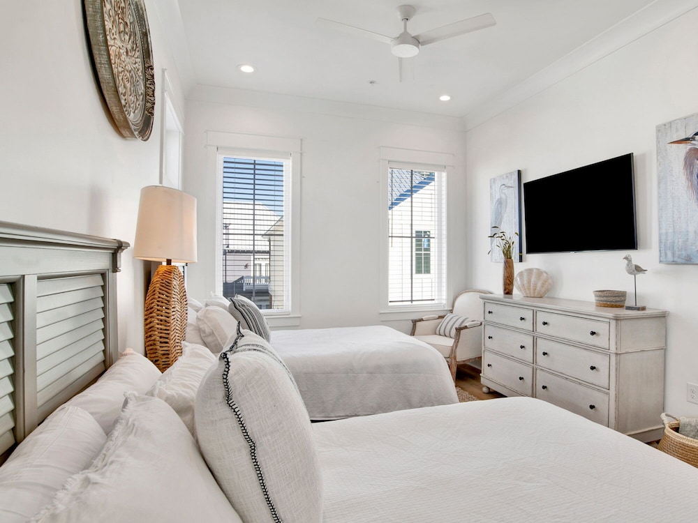 Upscale Newly Constructed Home Across From Beach w/ Community Pool! view 2