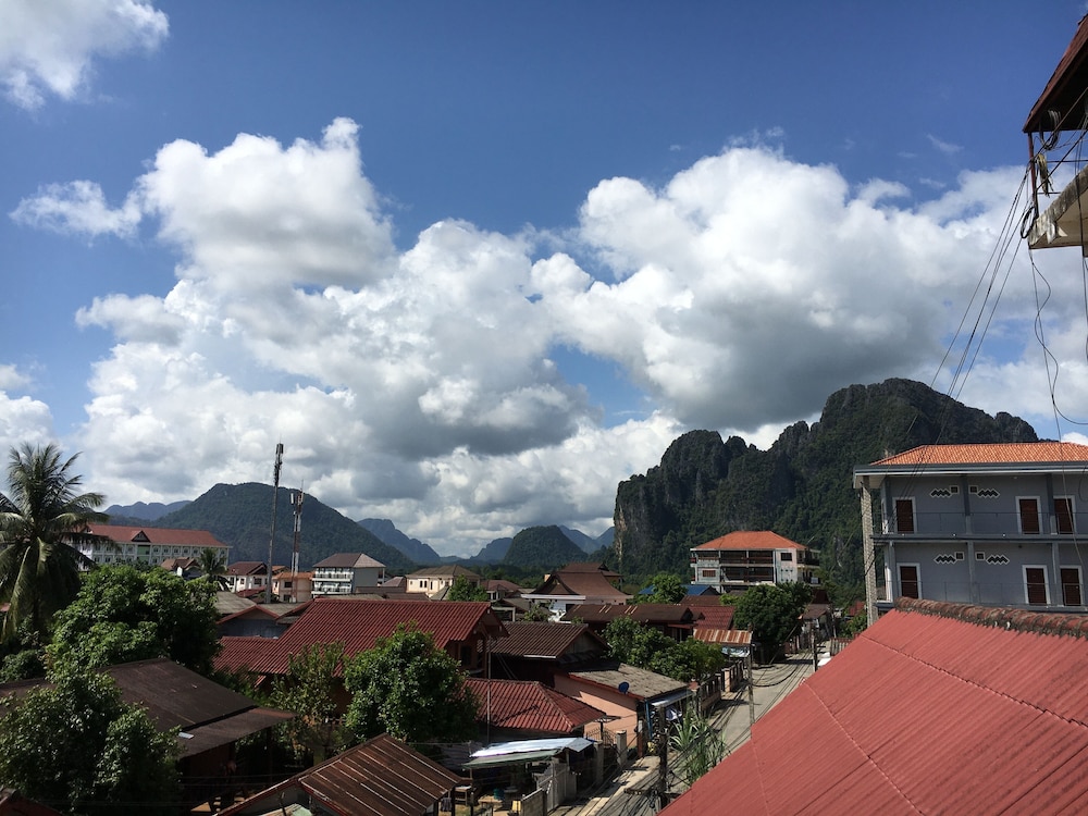 Vang Vieng Rock Backpacker Hostel
