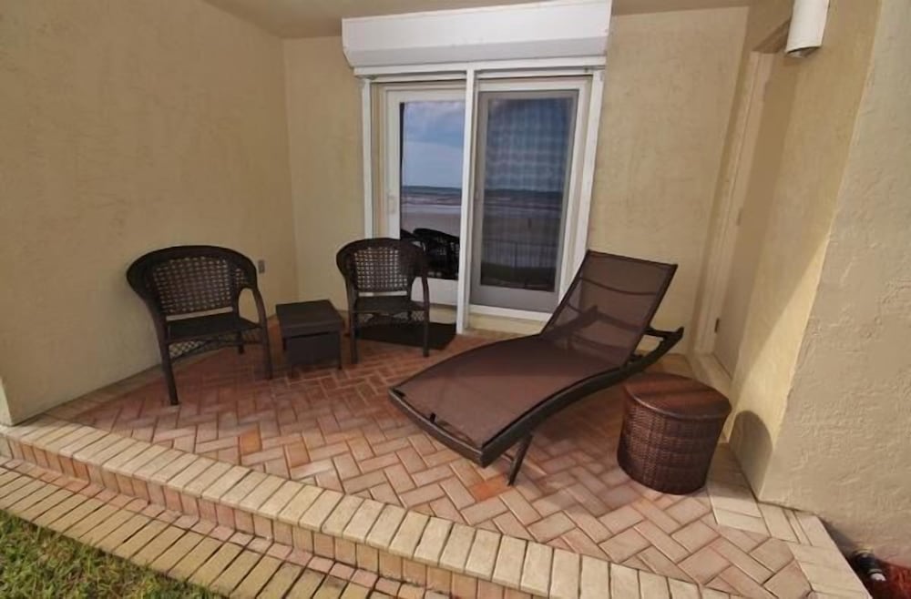 Sea Coast Gardens III 2 Bedroom Condo by Great Ocean Condos