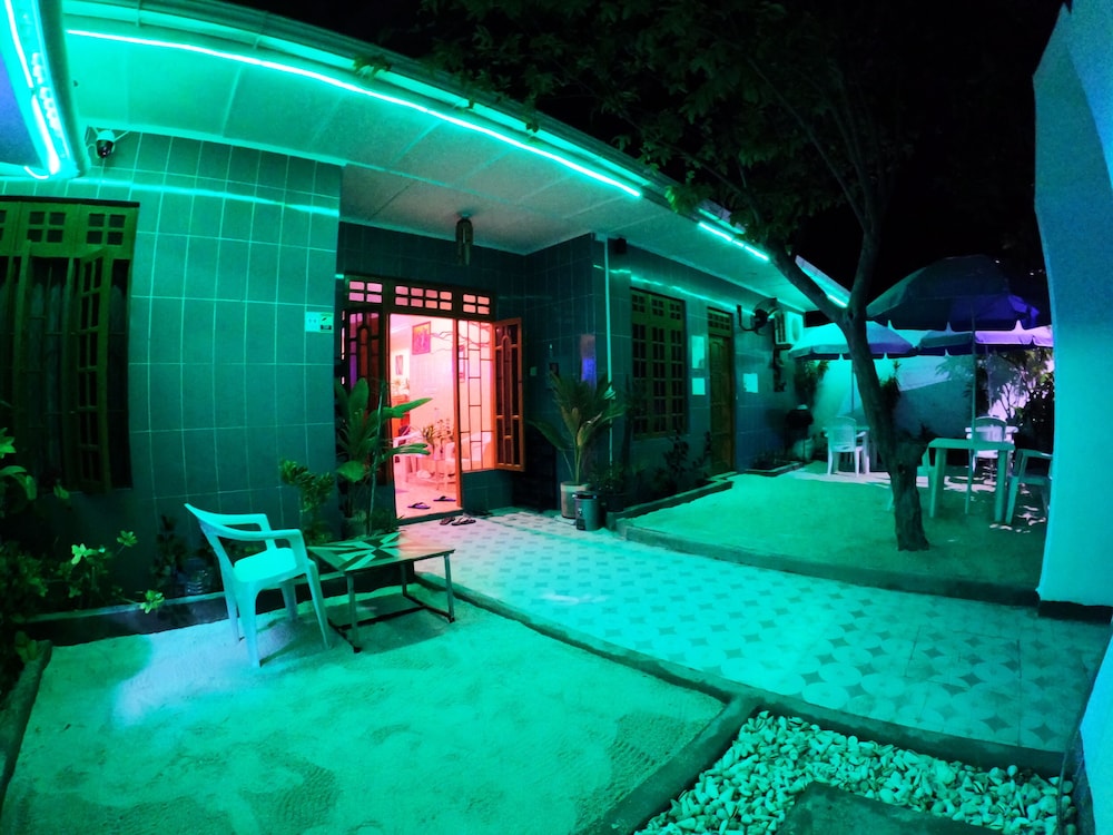 Adroit Beach Inn photo 3