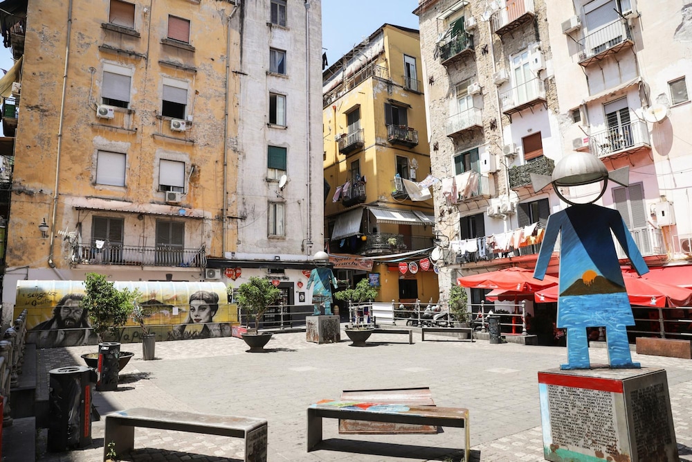 Largo Baracche Apartment by Wonderful Italy