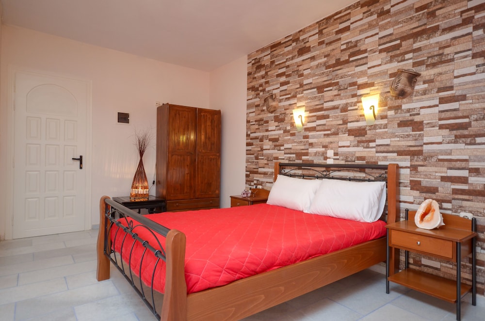 Kahlua Studios photo 2