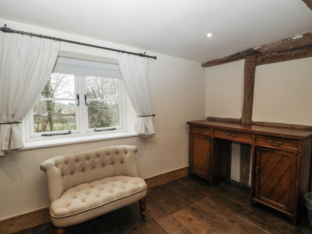 Evenjobb Court Farmhouse