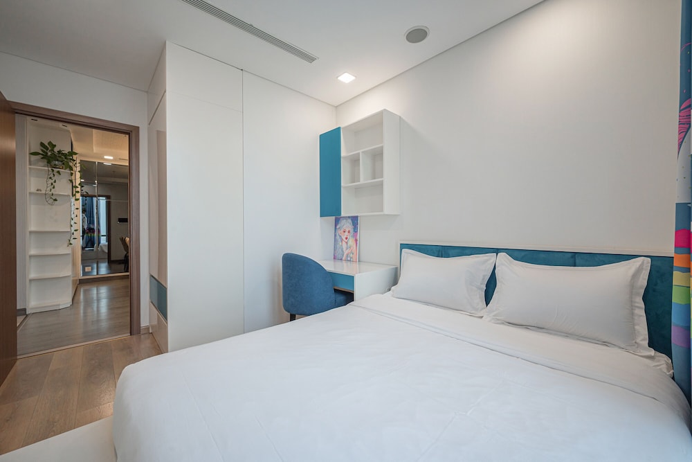 Landmark 81 - Unique Condotel