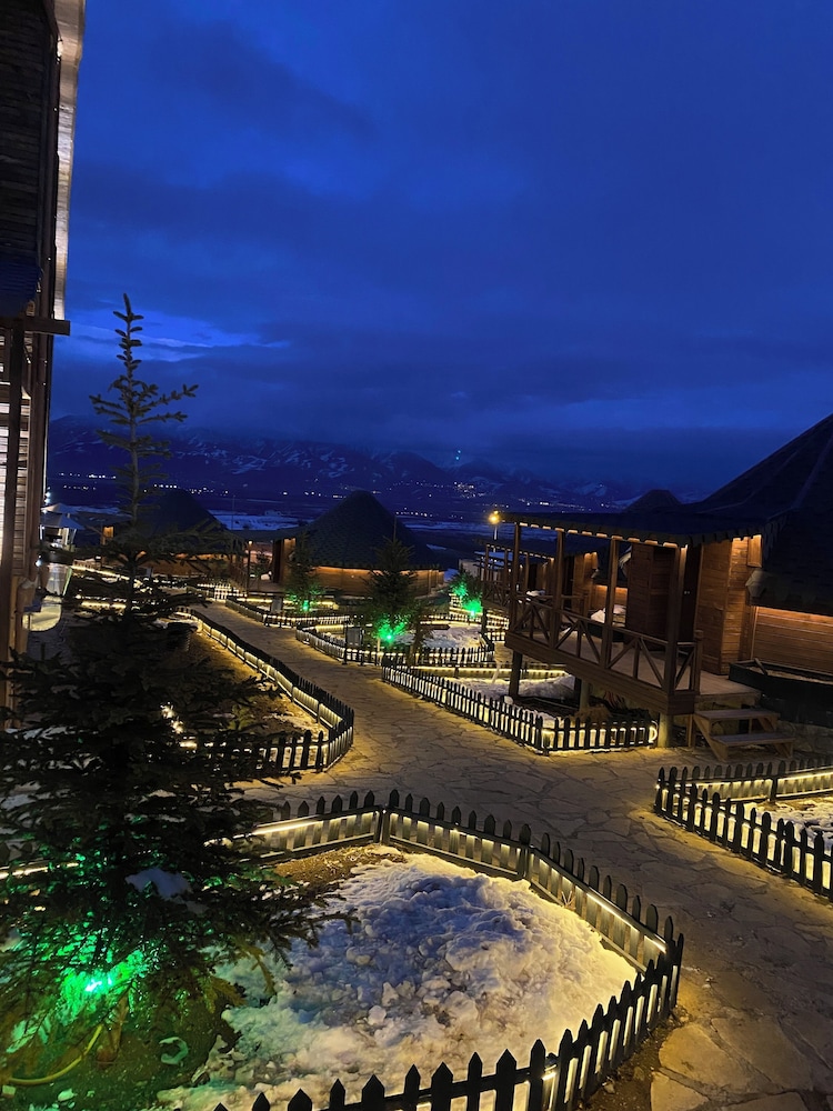 By Life Resorts Hotel