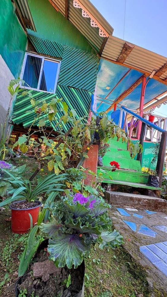 D's Mayaavea Homestay