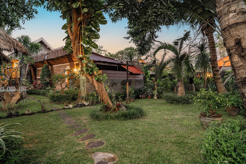 Vande Guest House