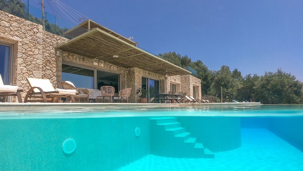 Villa Summer Wine by White Dream Villas
