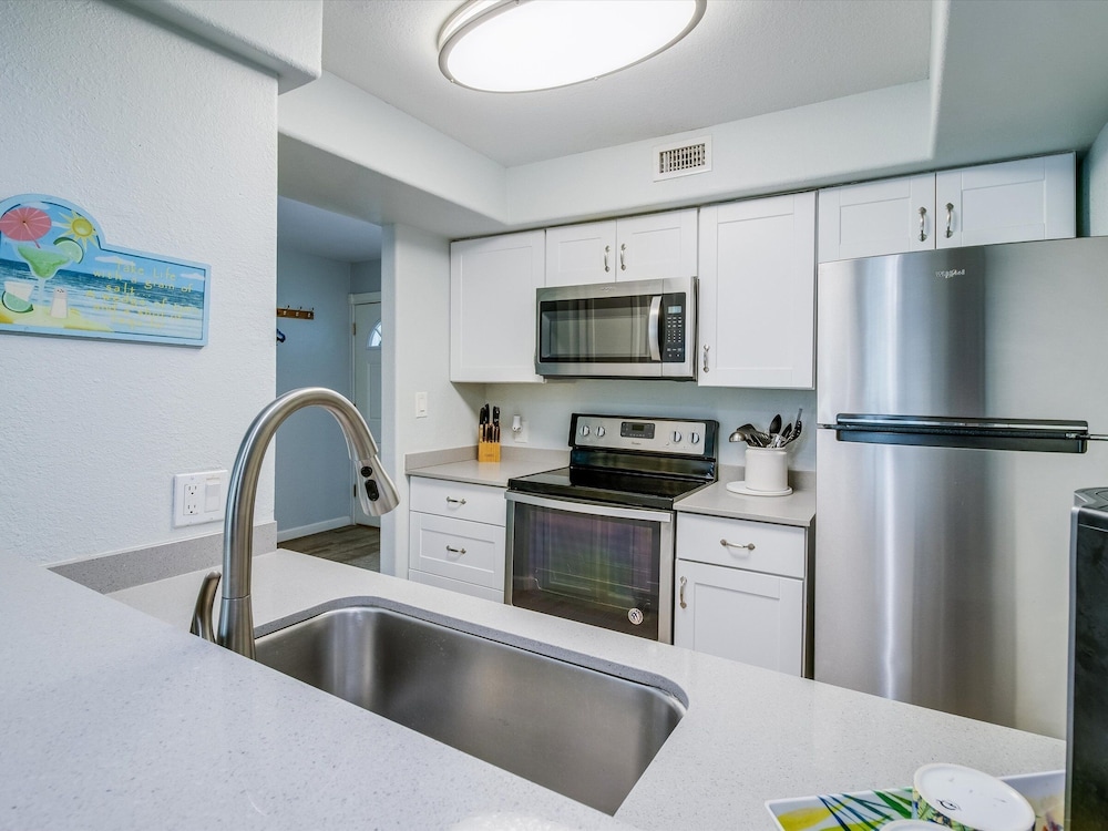 Bayfront Kontiki 107 3 Bedroom Condo