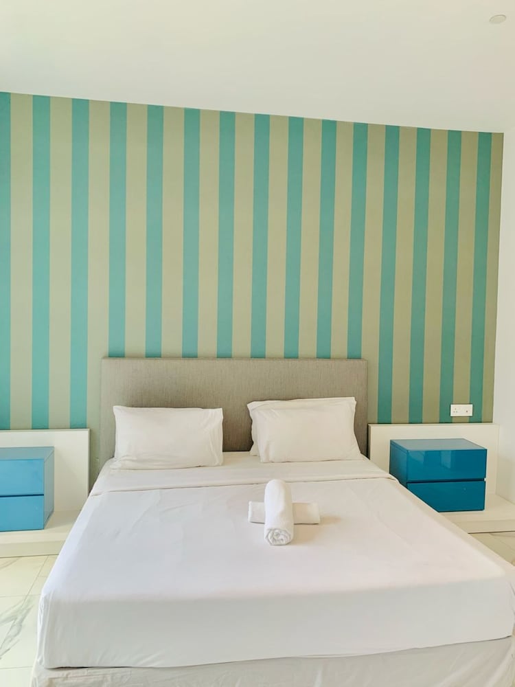 WELL-SHAPED Suites At PLATINUM KLCC