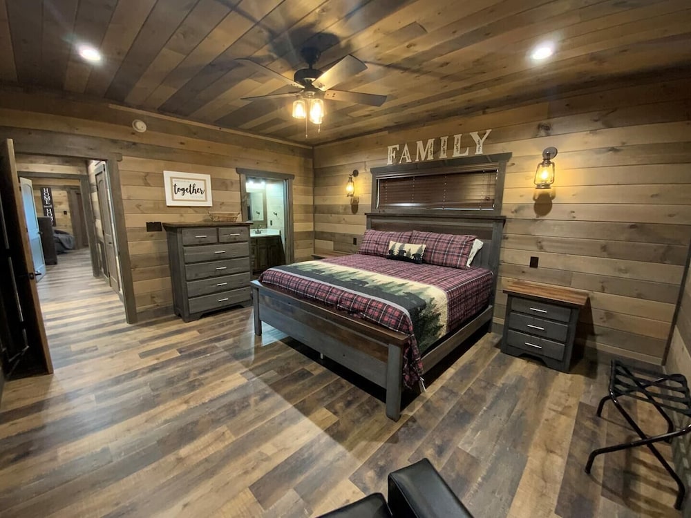 Coal Camp Lodge