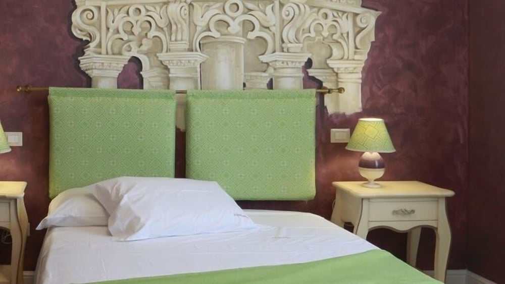 Hestasja bedroom