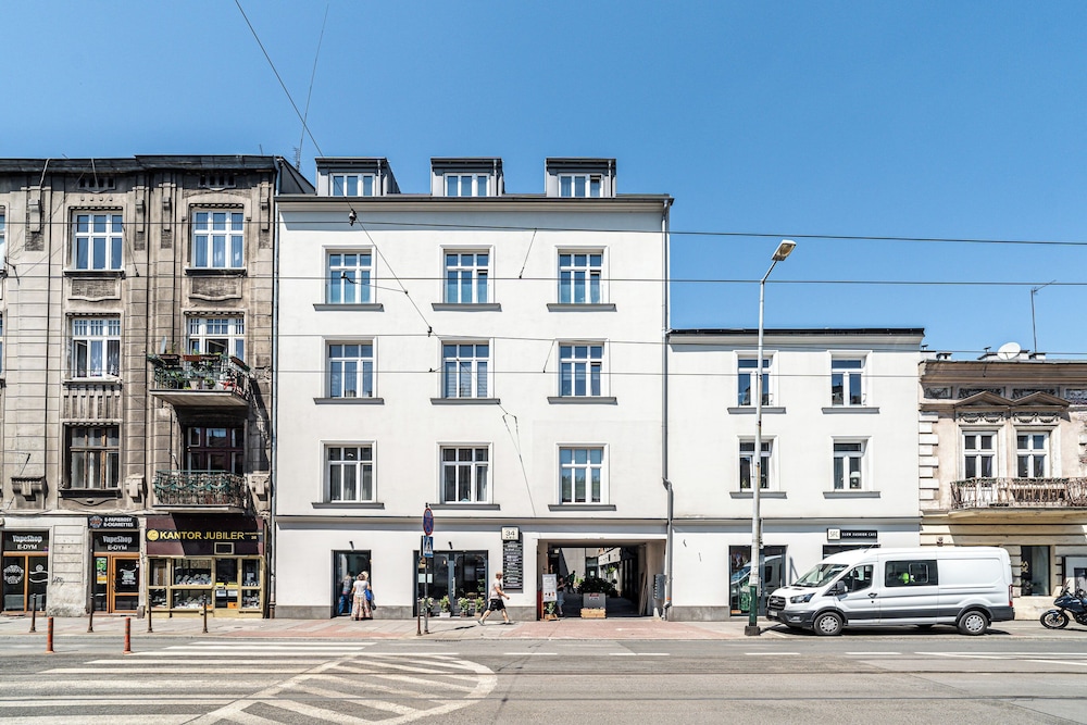 RentPlanet - Studio Kalwaryjska