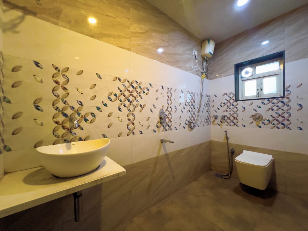 Hotel Dwaraka