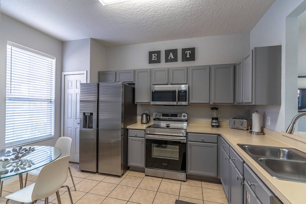 236 Regal Palms