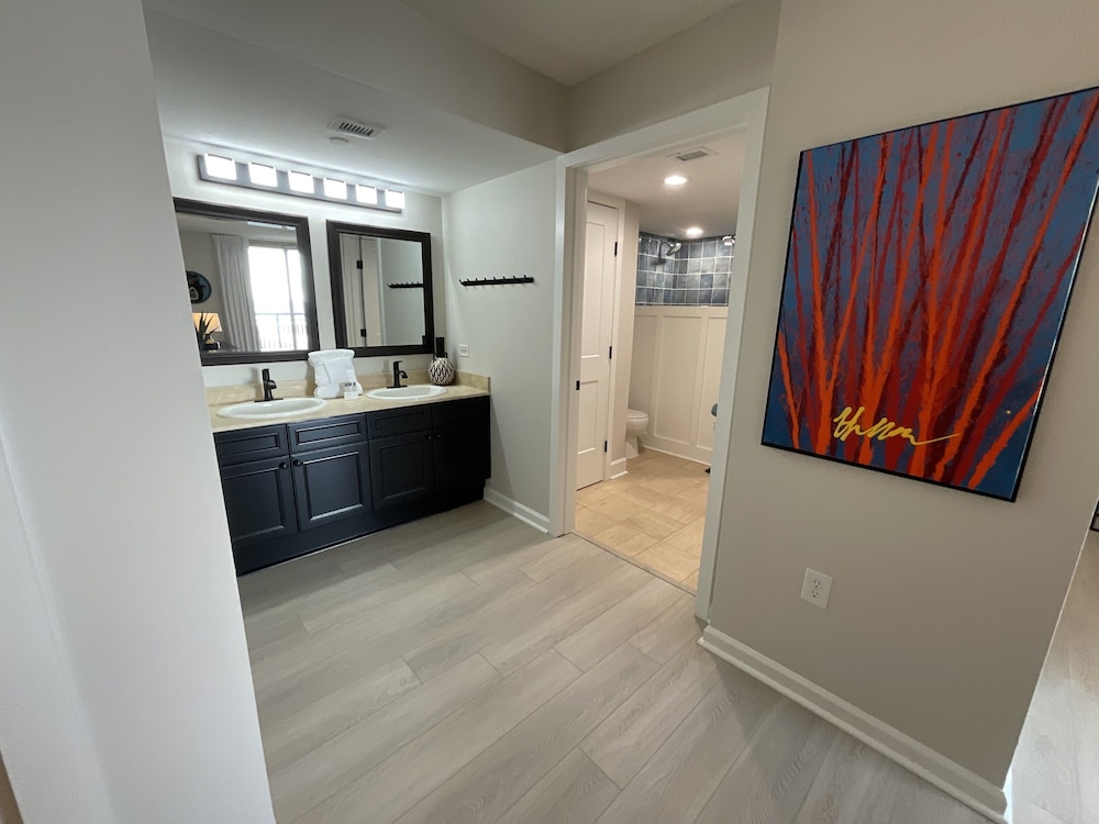 504 Brighton 2 Bedroom Condo