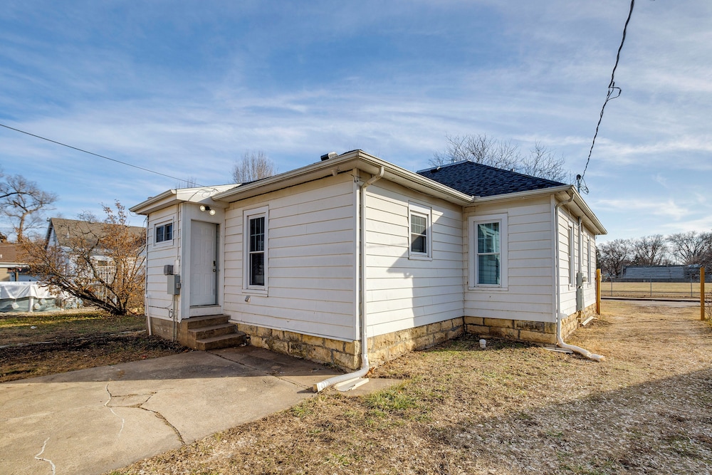 Family-friendly Home in Junction City