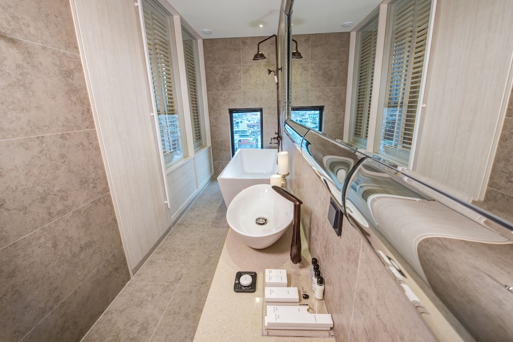 Hotel The Designers Kondae 53