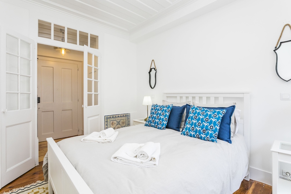 LxWay Apartmens Fanqueiros - Tiles view 3