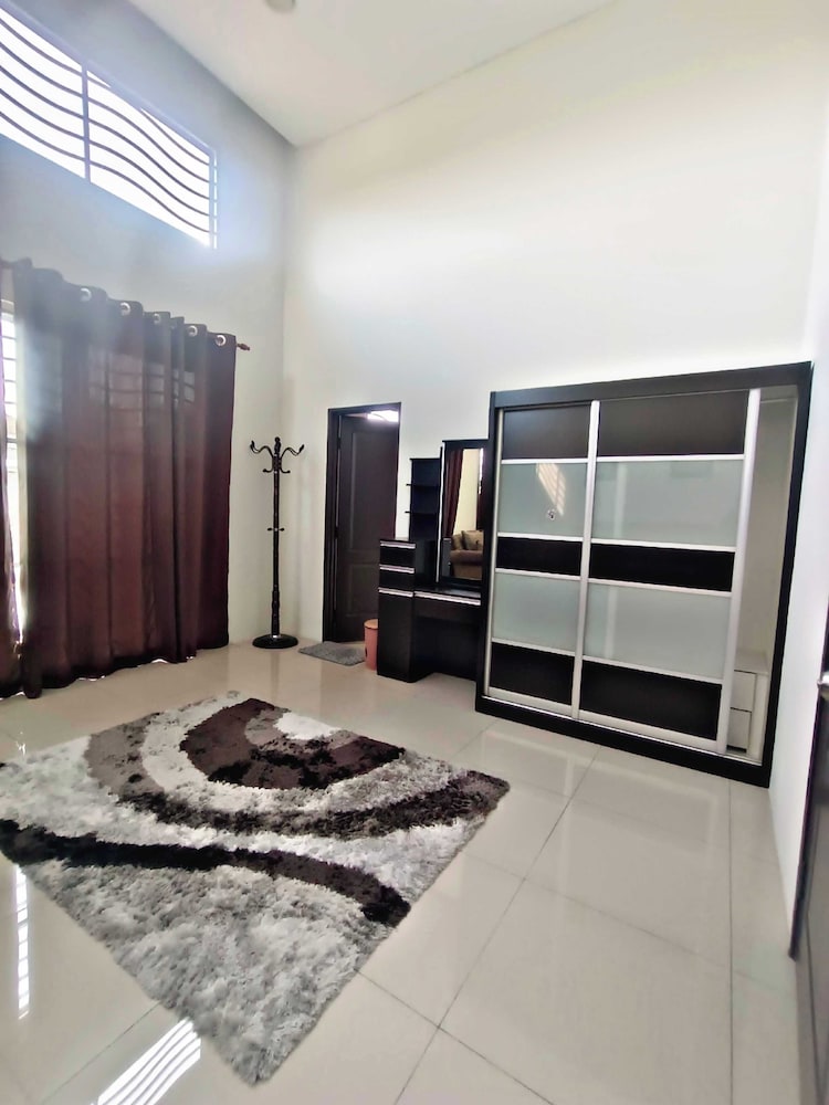 KLIA AIRPORT HOMESTAY 9 photo 4