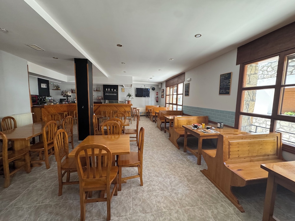 HOSTAL MARBORE