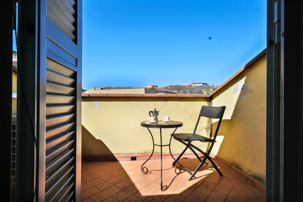 Wine Apartments Florence Barbaresco