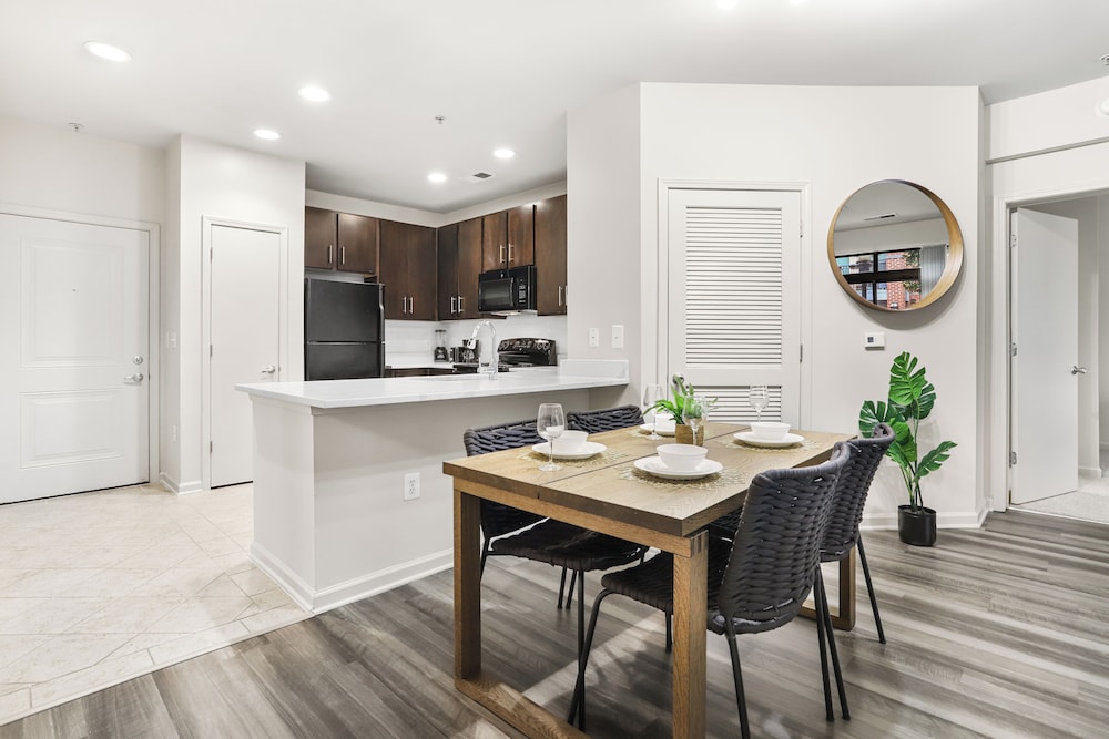 DC Charm in Crystal Apartments
