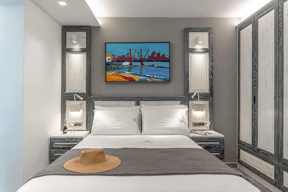 Mariet Naxos Elegant Suites photo 2