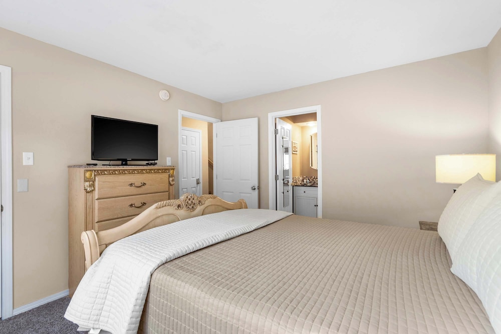 Premiere Pointe Golf Discounts