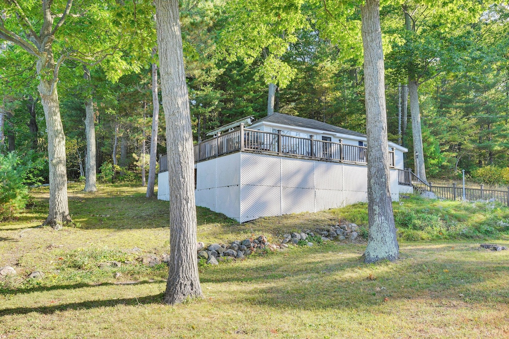 St Lawrence River Cottage w/ Panoramic Views!