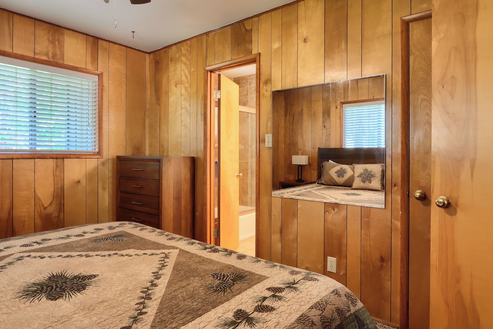 The Redwoods Cabin
