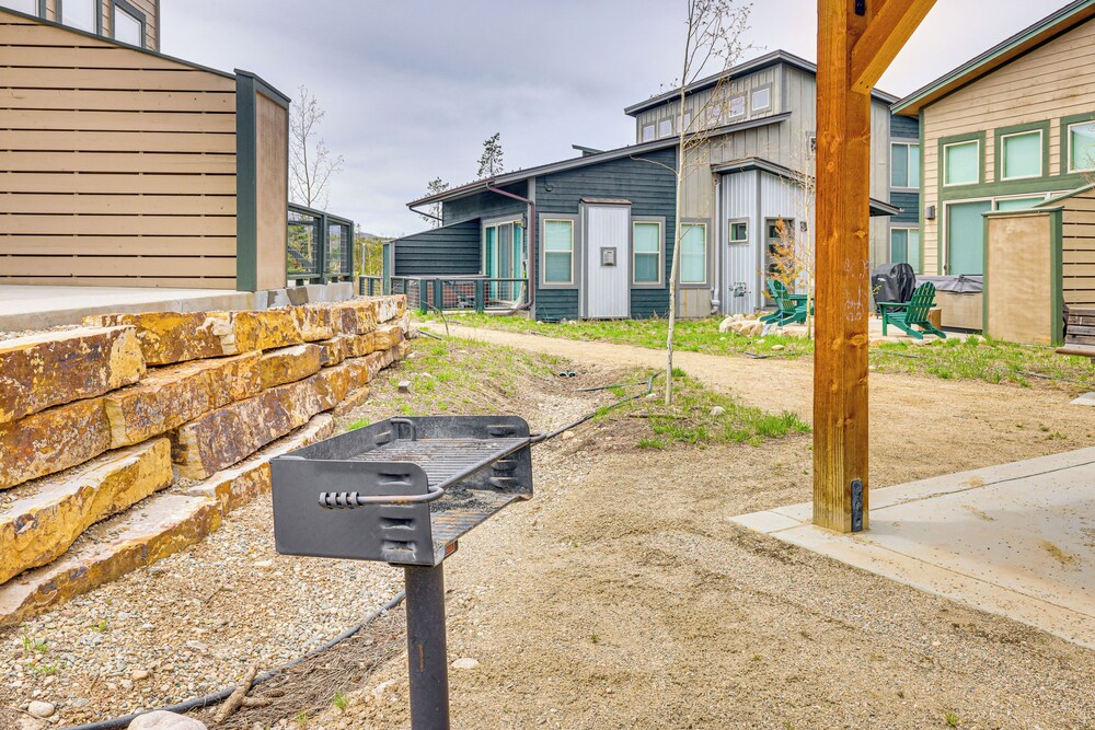 Walk to Dtwn: Fraser Retreat w/ Hot Tub & Views!